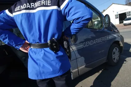 Un homme a tenté d'enlever deux enfants dans la région